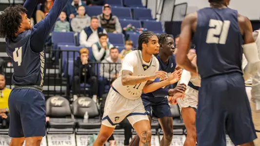 Ahmad Robinson___IMG_4359