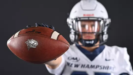 Football_Tighe out of focus_D03_4563