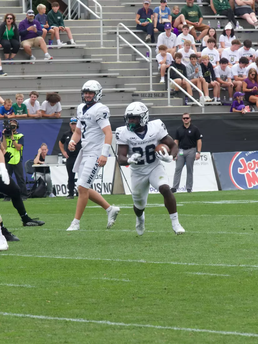 Seth Morgan watches Isaac Seide on the rush