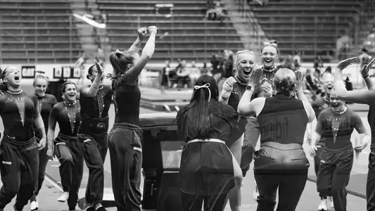 McCall McMullen_team celebration