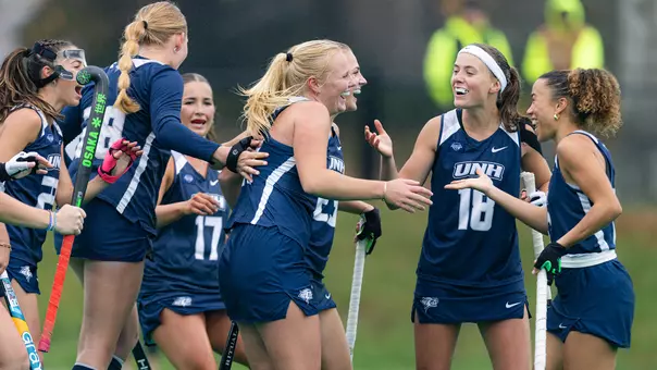 team celebration_AEM_202510300083