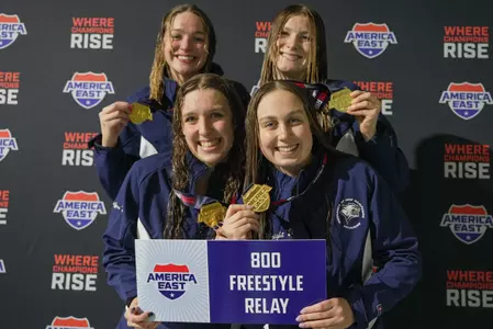 800FreeRelayGold