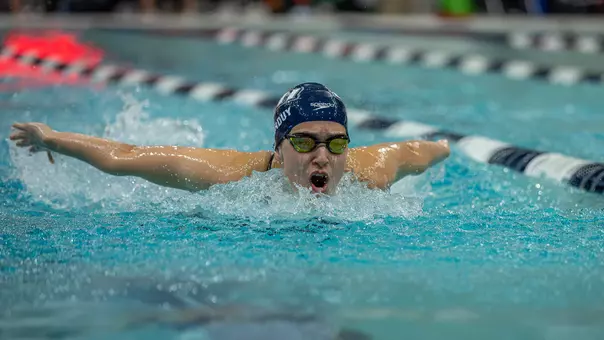 Iris Lizarduy Castillo races against UVM on Oct. 17, 2026 at Swasey Pool