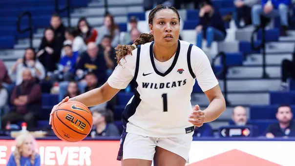 Jamie Kent_12-29 vs UNH-128_RyMo