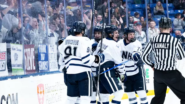 Men's Hockey vs UMass 3.7.2026
