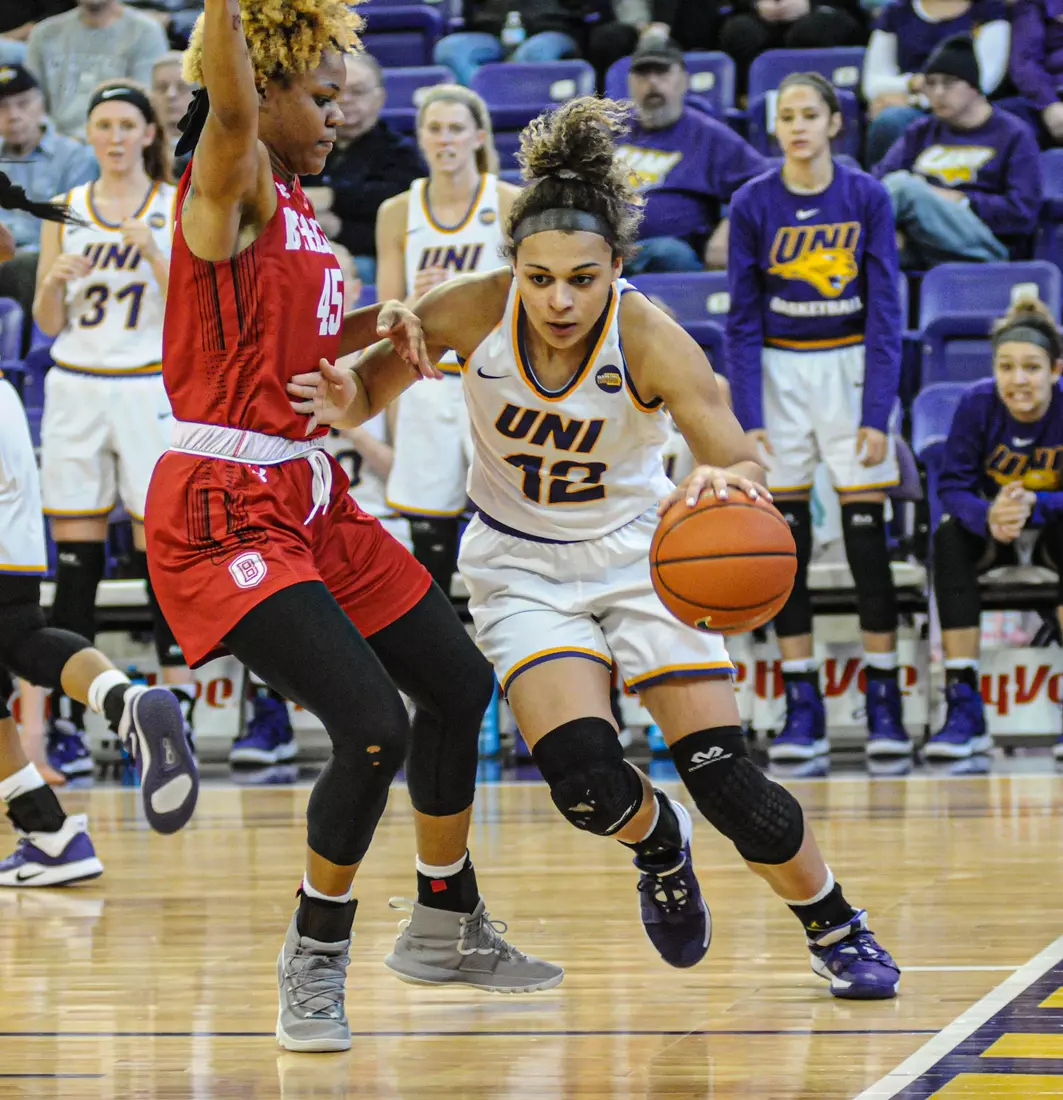 UNI Women's Basketball Tops Bradley.