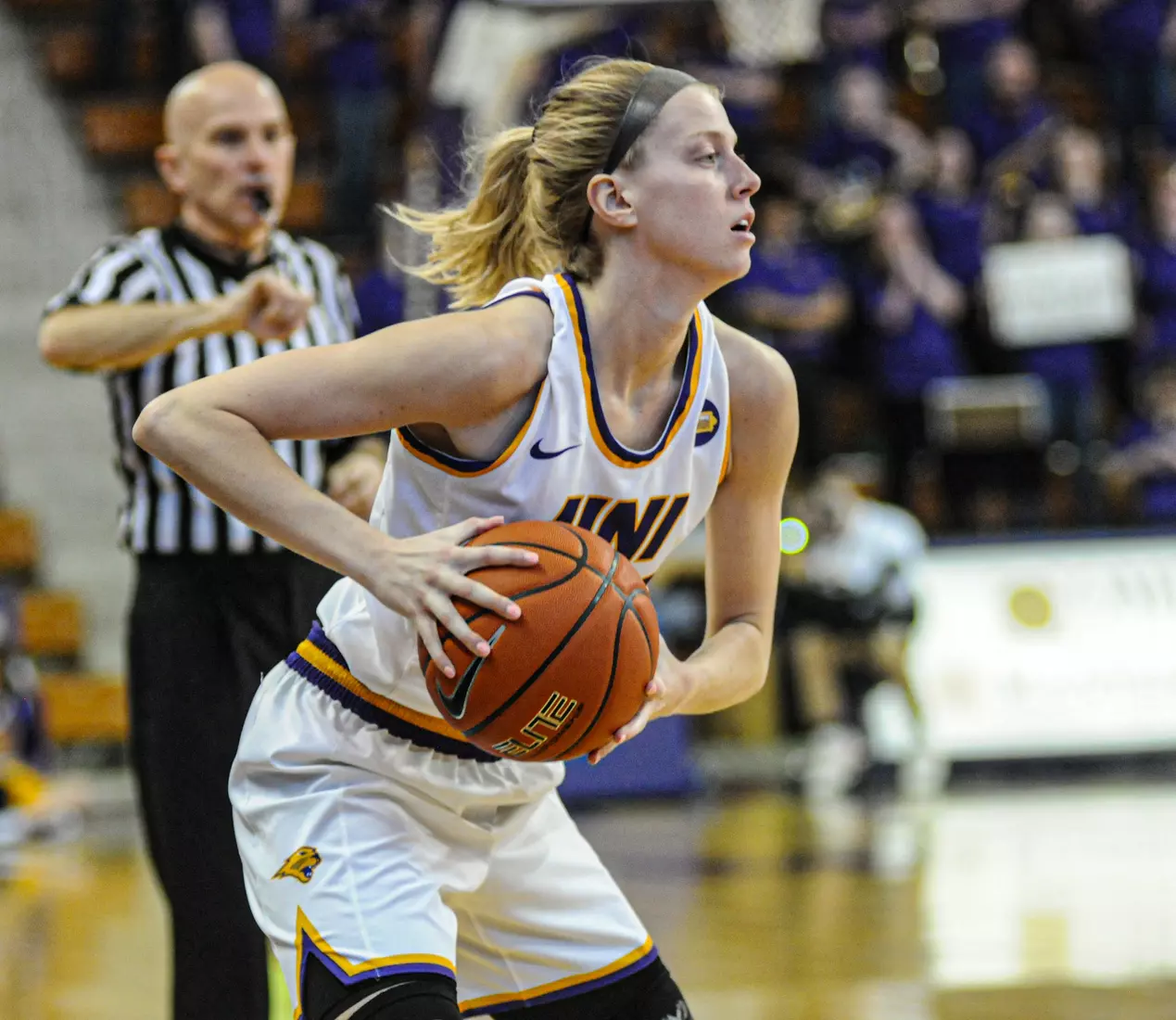 UNI Women's Basketball Tops Bradley.