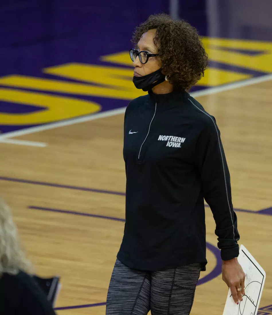 UNI Women's Basketball vs Creighton.