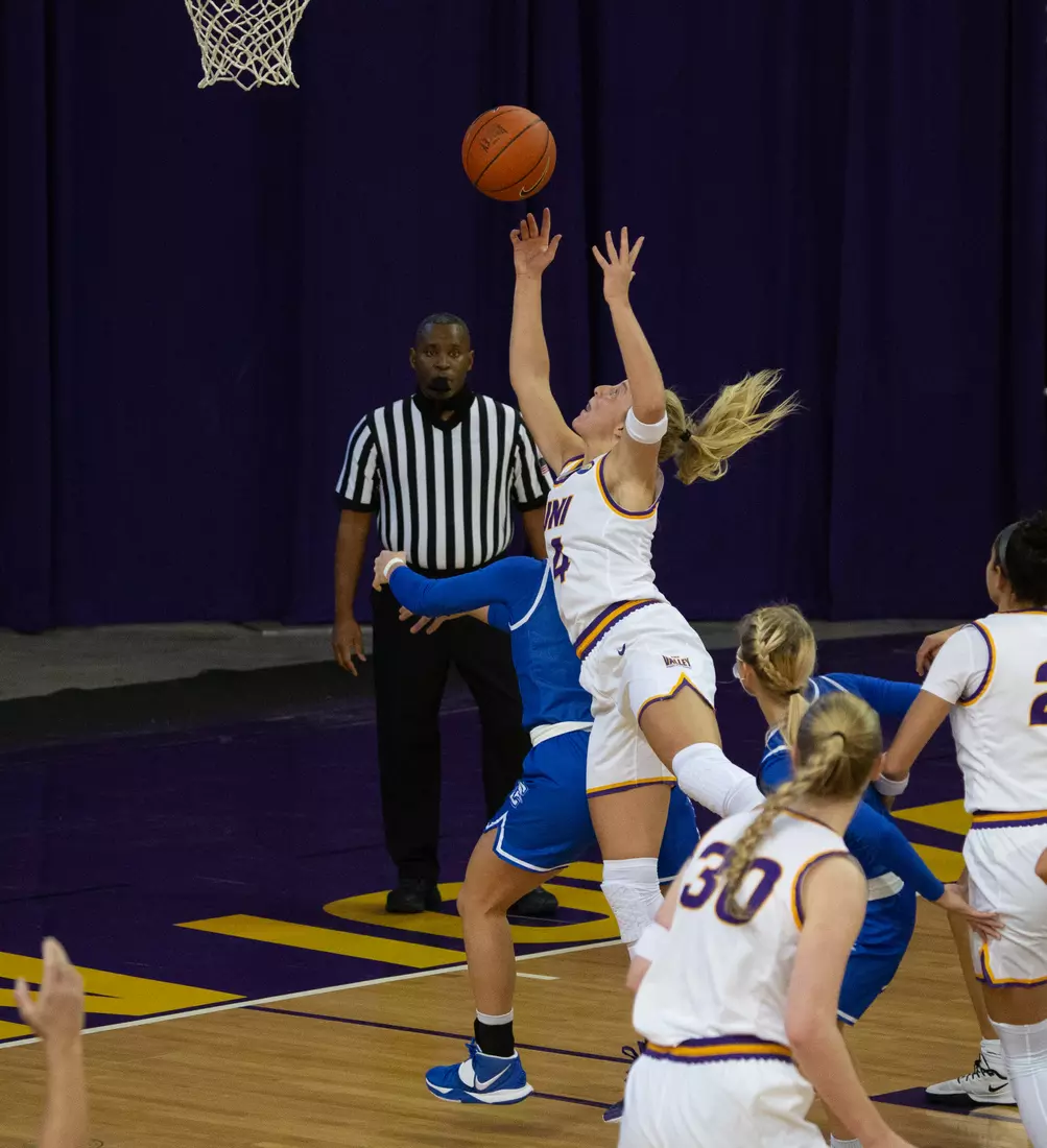 UNI Women's Basketball vs Creighton.