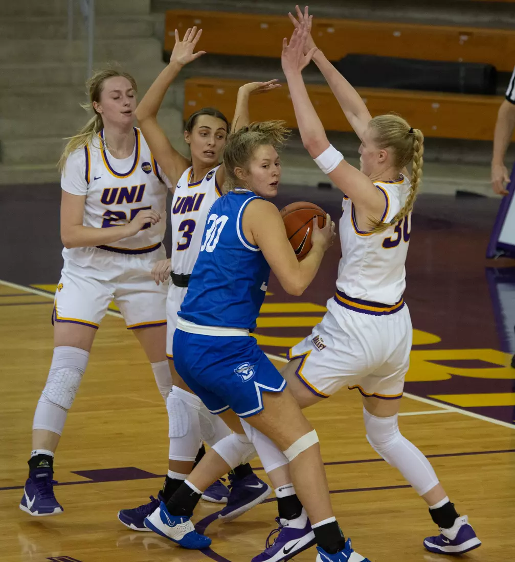 UNI Women's Basketball vs Creighton.