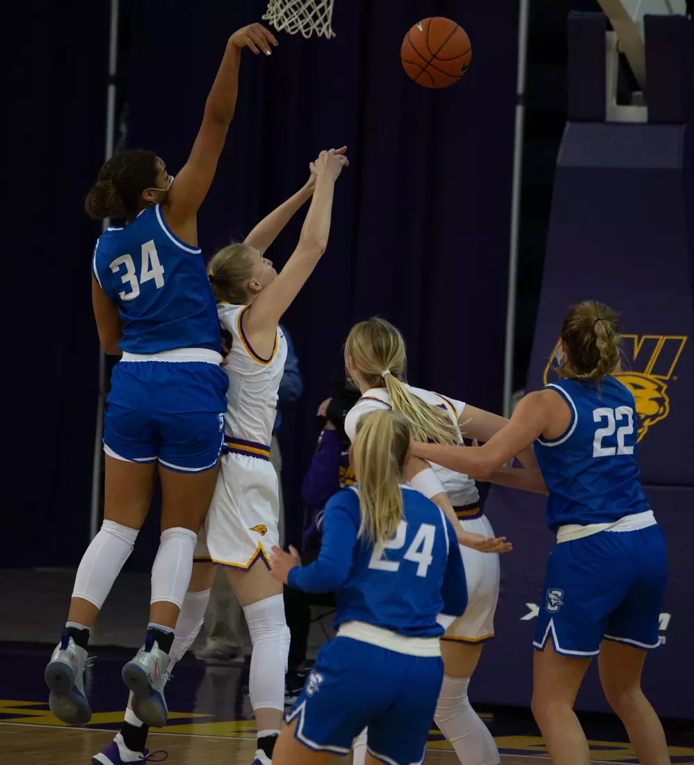 UNI Women's Basketball vs Creighton.
