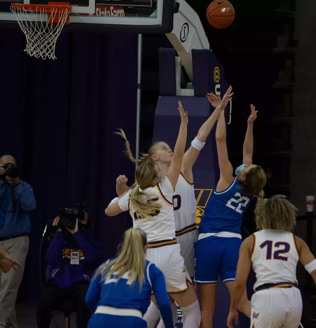 UNI Women's Basketball vs Creighton.