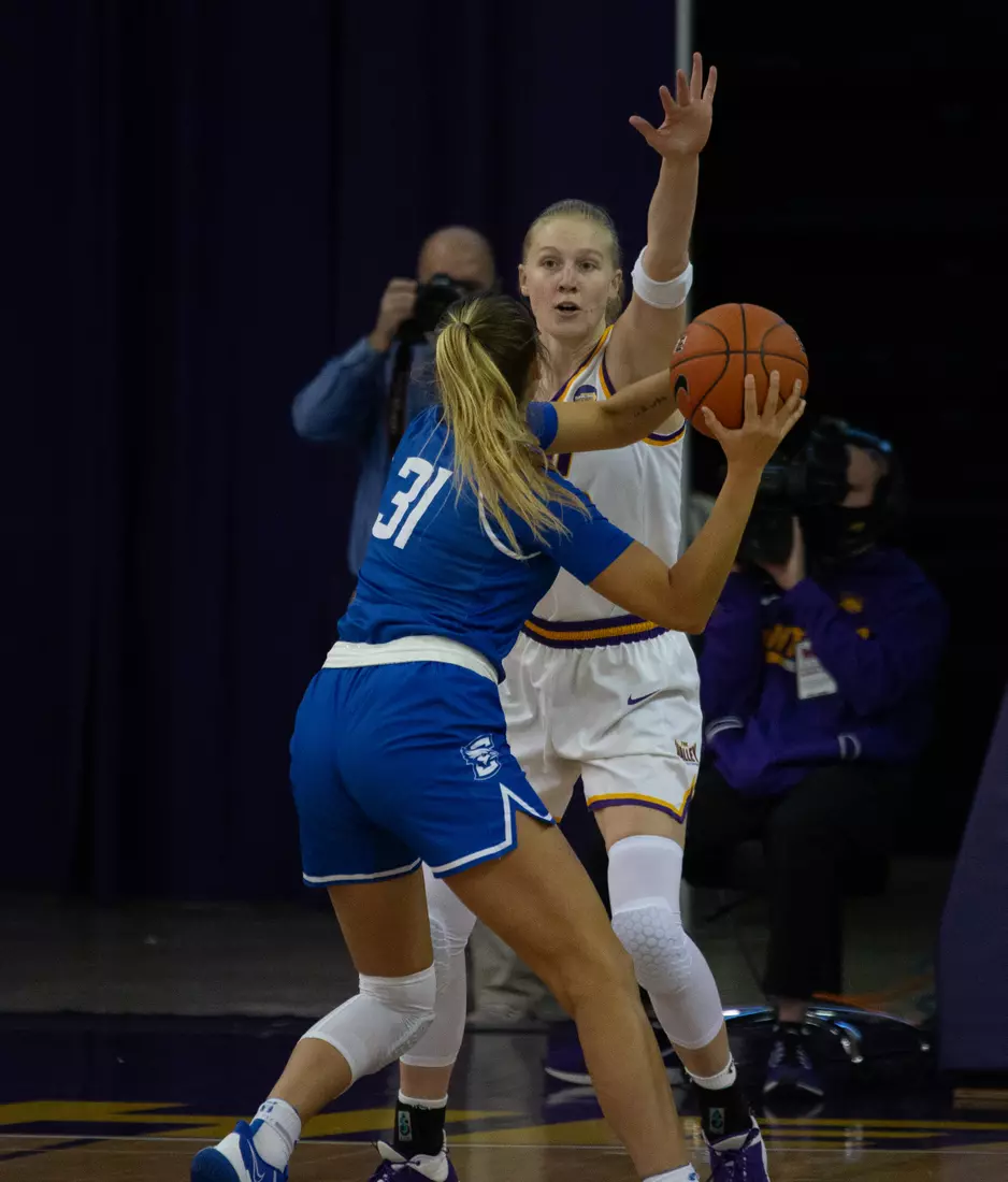 UNI Women's Basketball vs Creighton.