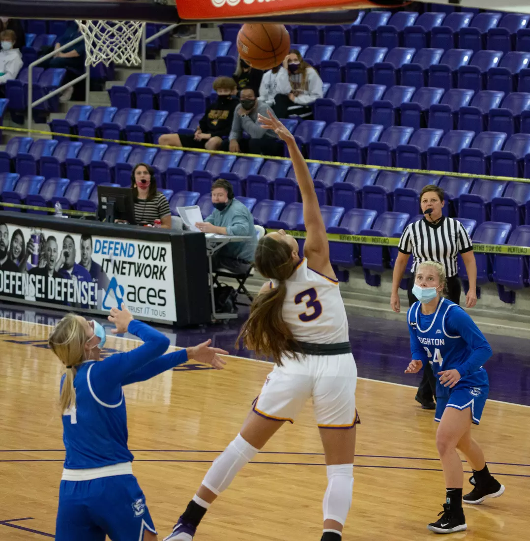 UNI Women's Basketball vs Creighton.