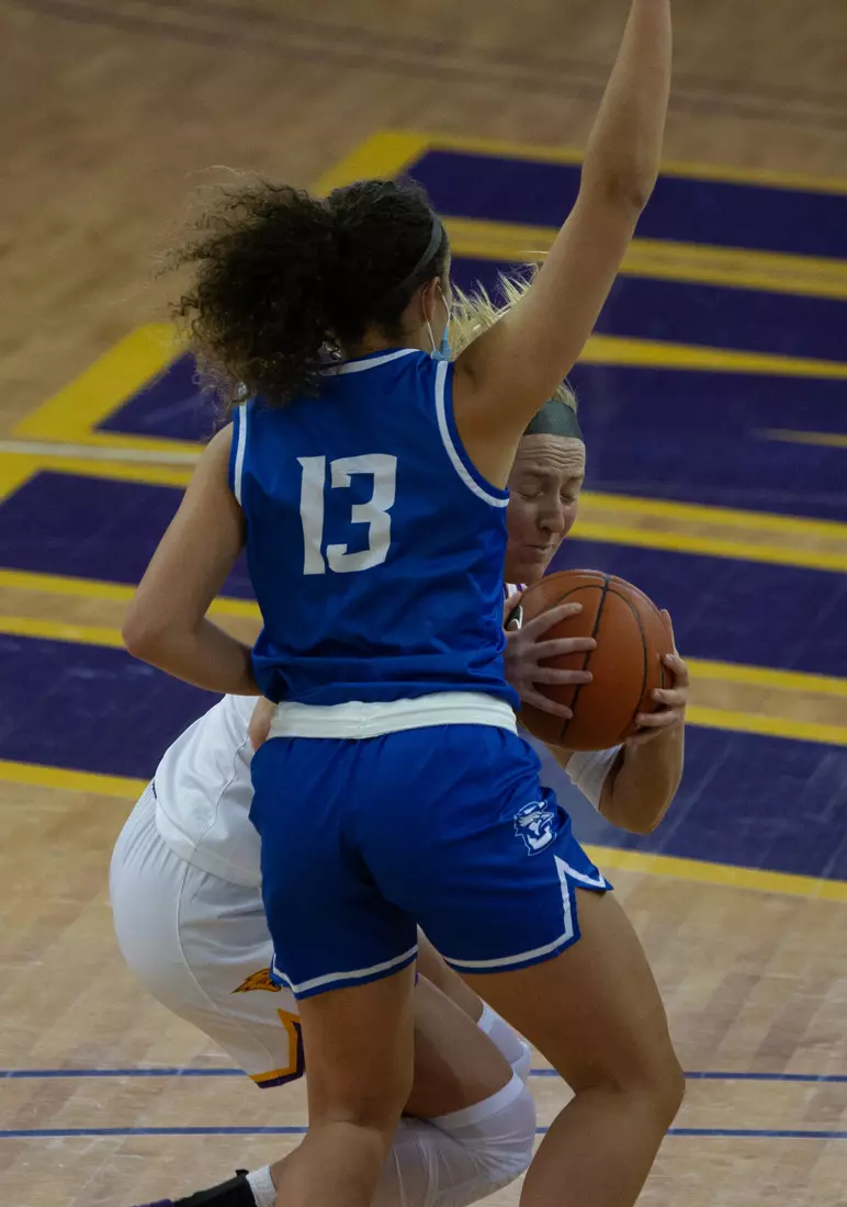 UNI Women's Basketball vs Creighton.