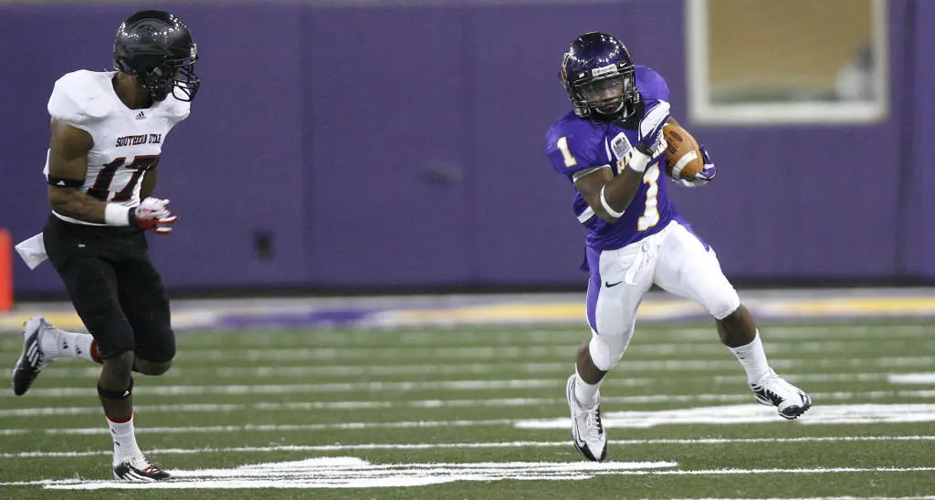 No. 5 UNI Rallies to Defeat Southern Utah, 34-21