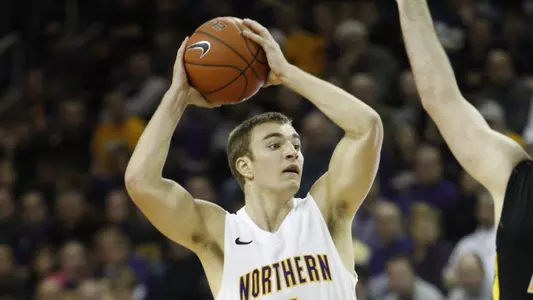 Redbirds Hang On For 65-61 Win Over the Panthers