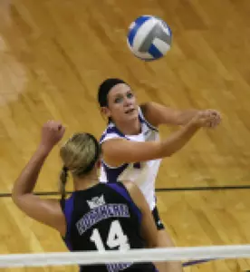 14th-Ranked Wichita State Edges UNI, 3-2