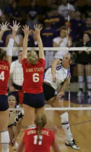 UNI Sweeps Bradley