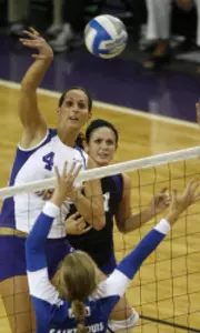 Stelken, Aschoff lead UNI to Win over Evansville