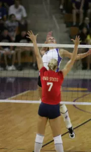 Volleyball Wins Sixth Straight