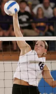 UNI Tops Evansville, 3-1