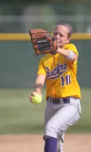 Larsen Guides Panthers to 6-0 Win over Western Illinois