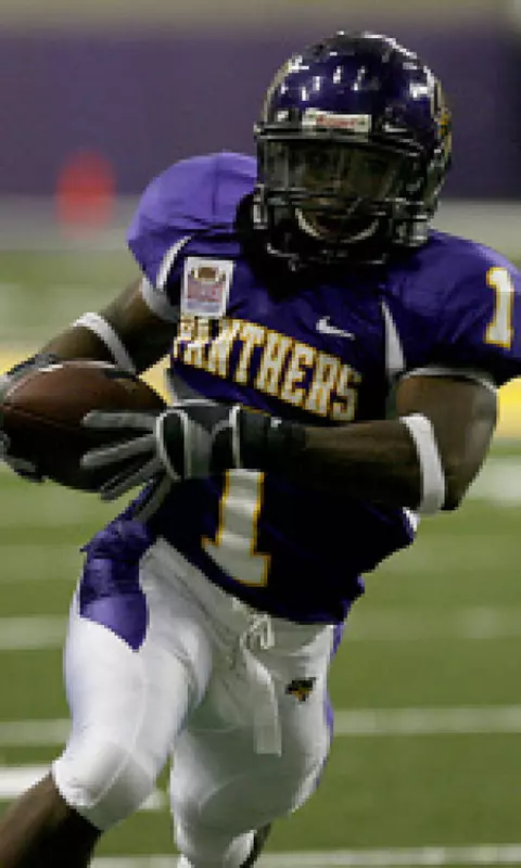 UNI Posts Season-Opening Triumph Over North Dakota State, 16-9