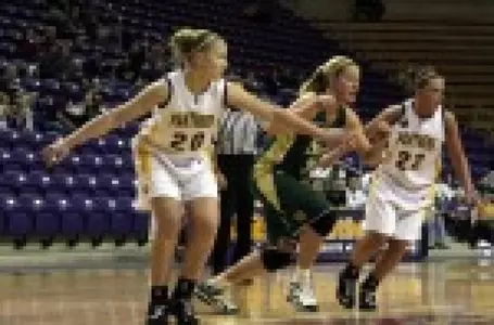 Women's Basketball Falls to Indiana State in Overtime, 56-51