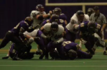 Panthers Pound Western Illinois, 36-13