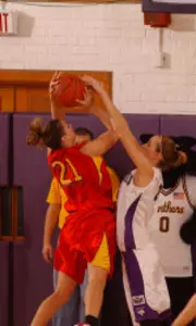 UNI Wraps Up Pre-Conference Play With Win Over Chicago State