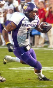 Iowa State Slips Past UNI, 28-27