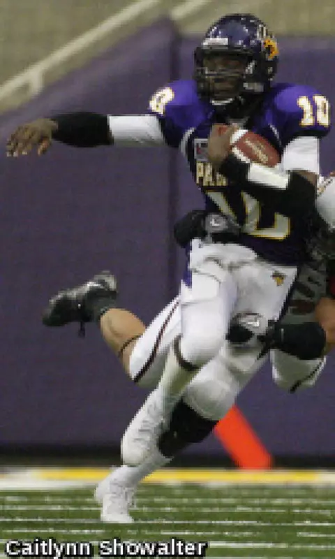 Rennie Rushes UNI to 42-14 Homecoming Victory Over Illinois State