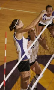 UNI Moves Into First Place in MVC With 3-1 Win over Missouri State