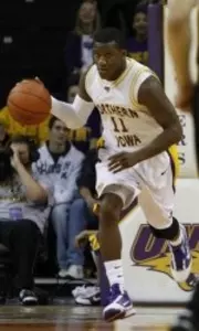 Panthers Open Valley Play With 60-52 Win at Creighton