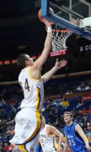 No. 1-Seeded UNI Advances to Semifinals With 55-40 Victory Over No. 8-Seeded Drake