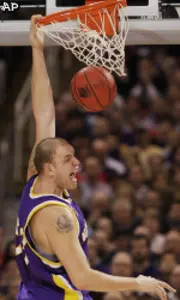 Northern Iowa Ends Historic Run at Sweet 16, Falls to MSU 59-52