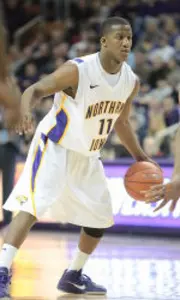 Drake Snaps UNI's 8-Game Winning Streak, 72-69