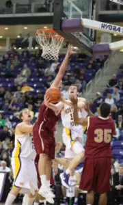 Iowa Pulls Away in Second Half to Defeat UNI