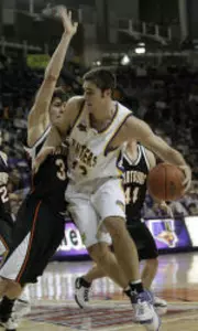 Panthers Tie School Record for Threes in 83-61 Win over Wartburg