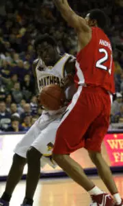 UNI Posts 76-65 Win Over Bradley in Valley Opener