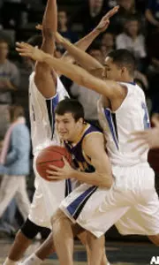 Panther Fall To The Bulldogs, 81-72