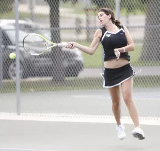 UNI Tennis 2-0 On the Day