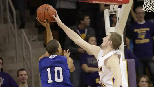 UNI Sweeps Drake With 66-52 Win on ESPNU