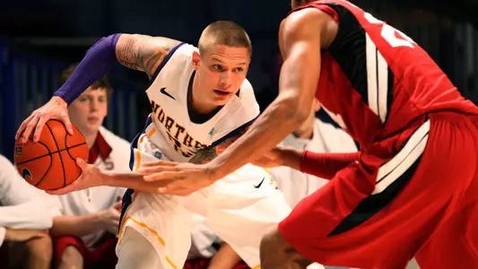 UNI, Sonnen Drain Threes to Stop Bradley, 84-53