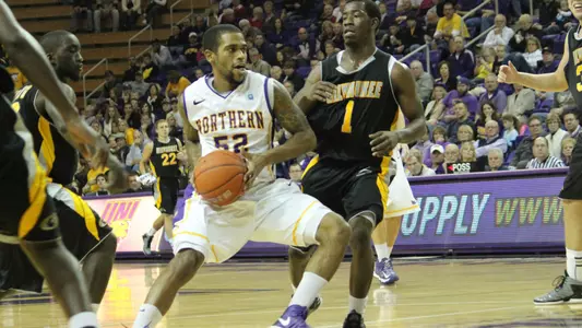 Four Double-Digit Scorers Lift UNI Over Milwaukee