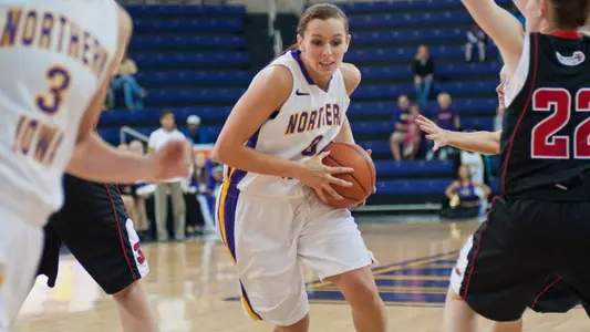 Kirschbaum, Panthers Handle Southern Illinois, 73-51