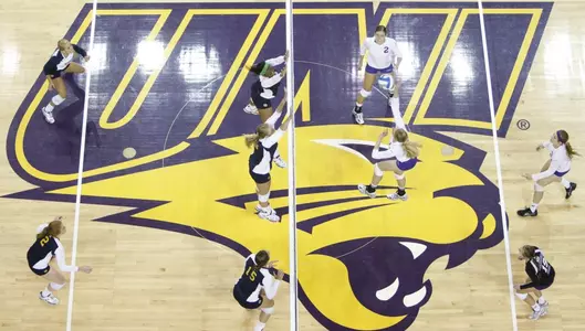 UNI Defeated by In-State Rival Iowa State