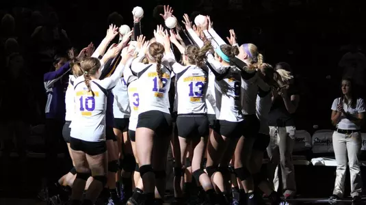 UNI Sweeps Kansas State in First Round of NCAA Tournament