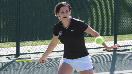 Wichita State Sweeps UNI, 7-0